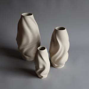 Trio (porcelain) by Topher Gent, Image 4.