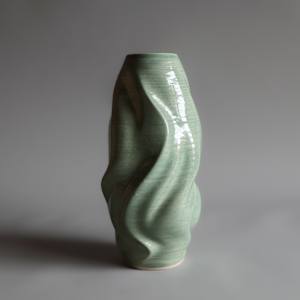 Vessel 8 (green 1) by Topher Gent 