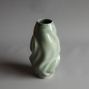 Vessel 8 (green 2) by Topher Gent 