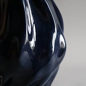 Vessel 9 (midnight) by Topher Gent 