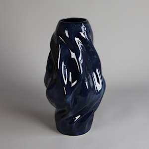 Vessel 9 (midnight) by Topher Gent 