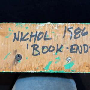 mummy book ends by Leslie Nichol 