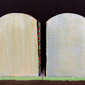 mummy book ends by Leslie Nichol 