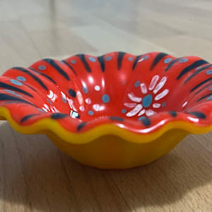 Hand-painted fluted bowl by Julie Root Sawyer, Image 1.
