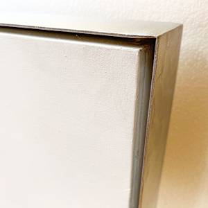 Comfortable in Unbearable Heat by Alexander Grimm  Image: Aluminium floater frame in detail