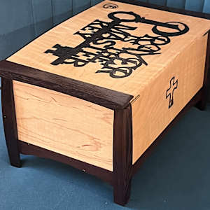 Wooden Jewelry Box by Patrick Holzer  Image: Patrick Holzer, Wooden Jewely Box