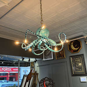 Chandelier by Adam Wallacavage, Image 15.
