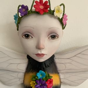 Queen of the Bees by Zoe Thomas 