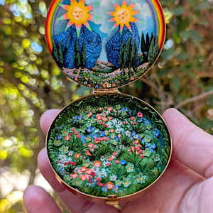 Twin Stars by Shannon Taylor, Image 2.