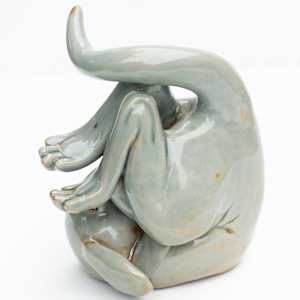 Jinxed by Leslie Levings 