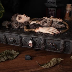 Stolas Grimoire by Bea Bastet 