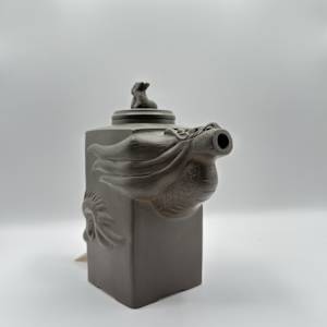 Yixing teapot 
