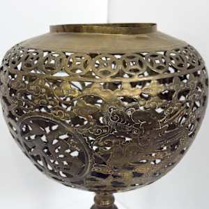 Metal lamp base 