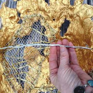 Resilience by Lisa Ruch  Image: Hanging Wire on the Back