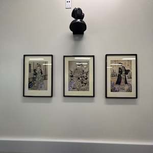 "Girl is Standing in the Room" 