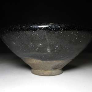 Raku Kichizaemon V , Sonyu 宗入  楽吉左衛門宗入五代 - 1664-1716 . Attribution by Ryōryōsai (惺斎, 1733–1801), 9th-generation head of the Omotesenke school of tea. by Raku Kichizaemon V , Sonyu (樂 宗入) 楽吉左衛門 宗入五代 