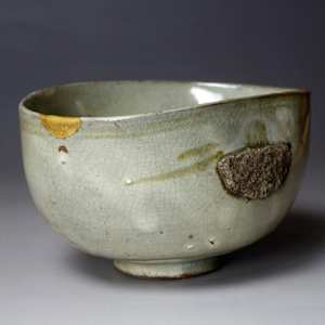 MID 17th Century Kihara Karatsu Chawan by Unknown 