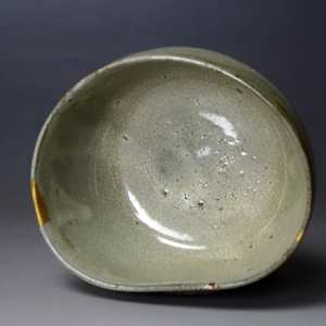 MID 17th Century Kihara Karatsu Chawan by Unknown 