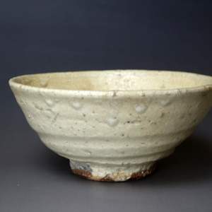 White Glaze Chawan by Matsui Seito with box signed by Shimizu Kosho 清水公照 (1911-1999) by Matsui Seito 
