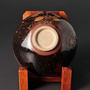Zeze-yaki Chawan of the “flying circle form” (飛圓形) with Inscription by Hikada Soya (宗也山) 1884–1946 by Kagerōen Kiln (陽炎園) Artist Unknown 