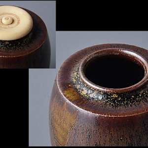 Sasada Yusho (Hitoshi) 笹田有祥 b.1952 Kyo-yaki Chaire by Sasada Yusho (Hitoshi) 笹田有祥 