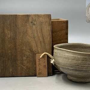 Utsutsugawa-yaki (現川焼), Nagasaki Prefecture Intangible Cultural Property.  慶長年間  1691 - 1748 by Unknown