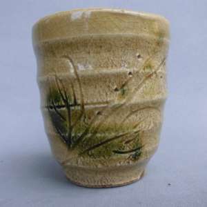 Mizuno Keiko (水野敬子, b. 1937) Mino ware, Ki-seto (黄瀬戸) Yunomi by Mizuno Keiko 水野敬子 