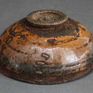 Ogawa Choraku I 初代 小川長楽 Ko-Raku Chawan.  Ware-naoshi 割れ直し (crack repair) using Kugi-tsugi 釘継ぎ (“nail joinery”) by Ogawa Choraku I 初代 小川長楽