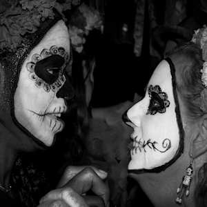 Dancing on el dia de los muertos by Paul Kessinger