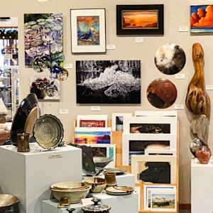 Fallen Beauty by Linda Devenow, Image 11.