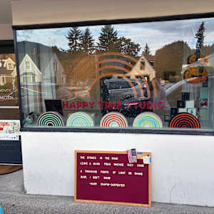 Painted Arches by Juliet Fiss  Image: Installation Window Display