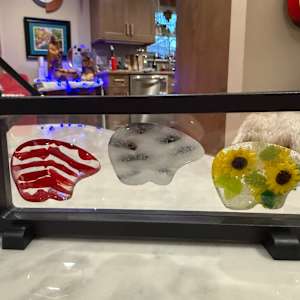 Daisies and Sunflowers Pocket Bear by Candice Treat Murphy, Image 2.