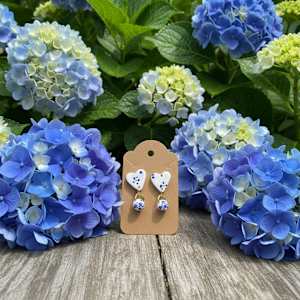 Blueware Heart Posts by Breanna Cole, Image 1.