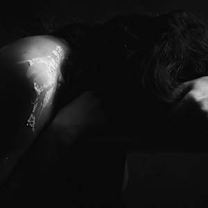 Hold me by KerenOr, Image 2.