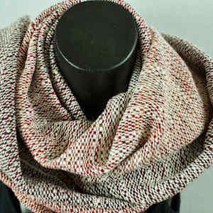 Cowl by Kjerstin Bjelland 