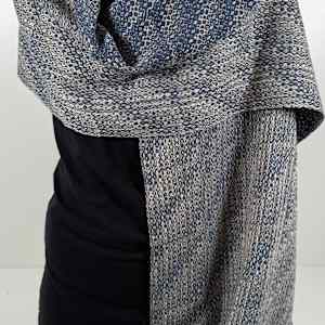 Shawl by Kjerstin Bjelland 