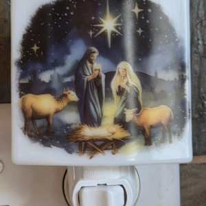 Nightlight-Nativity Scene by Kathy Kollenburn 