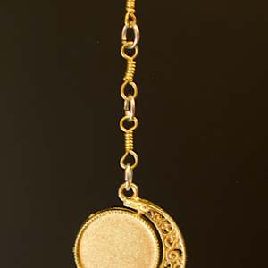 Hibiscus (set in gold) by creature kpw, Image 4.
