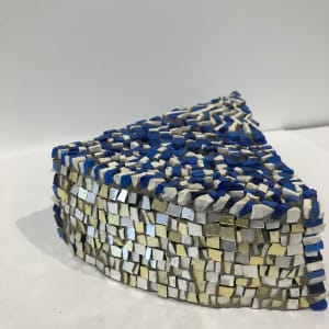 Devided Pie by Toyoharu Kii 