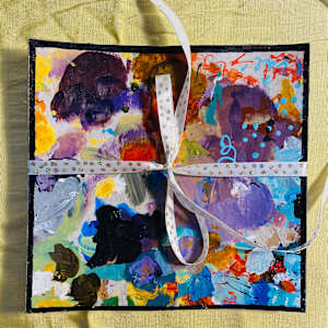 The Little Things (Concertina) by Jackie Begue  Image: Neatly tied to hold book together.