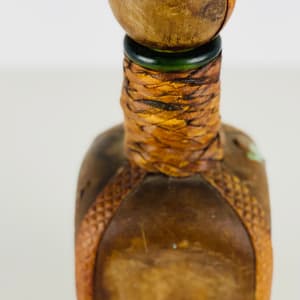 5140 - Glass & Leather Wine Flask 