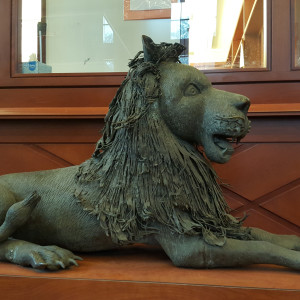Two bronze lions by Cameroon 