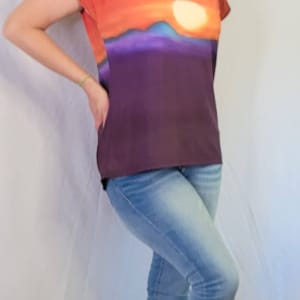 TAMARA V-NECK BLOUSE - ORANGE FULL MOON by Barbara J Zipperer