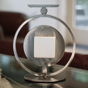 Halo Clock by Julie and Ken Girardini 