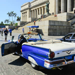 Ford Fairlane in front of Capitolio in Havana by Glenn Stokes