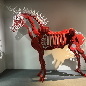 知識之馬（紅色版）Knowledge Horse (Red Version) by 席時斌 HSI Shin-Pin
