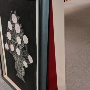 常玉限量版畫 - 黑底淨白粉菊 White and Pink Chrysanthemums in a Navy Black Background by 常玉 Sanyu 
