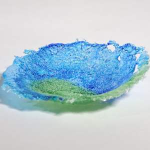 Fragilis 8 by Linda van Huffelen