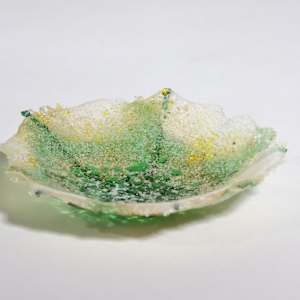Fragilis 9 by Linda van Huffelen