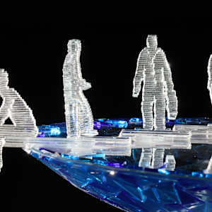 Groepsproces by Linda van Huffelen  Image: Groepsproces - detail mensfiguren